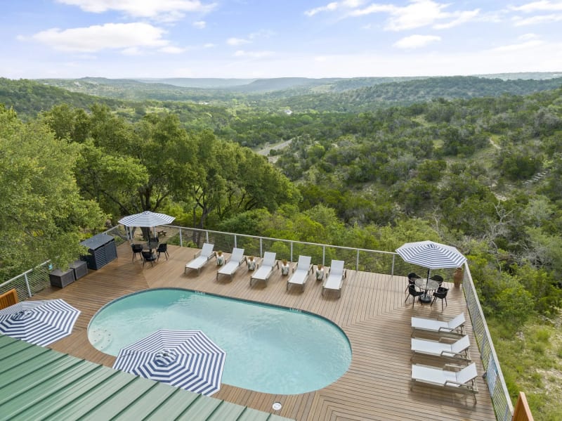 The Bygone Hotel — Hotel in Wimberley