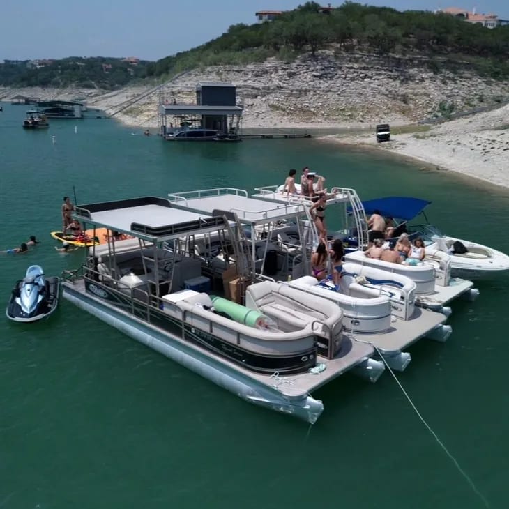 Canyon Lake Boat Rental — On the Water in Canyon Lake
